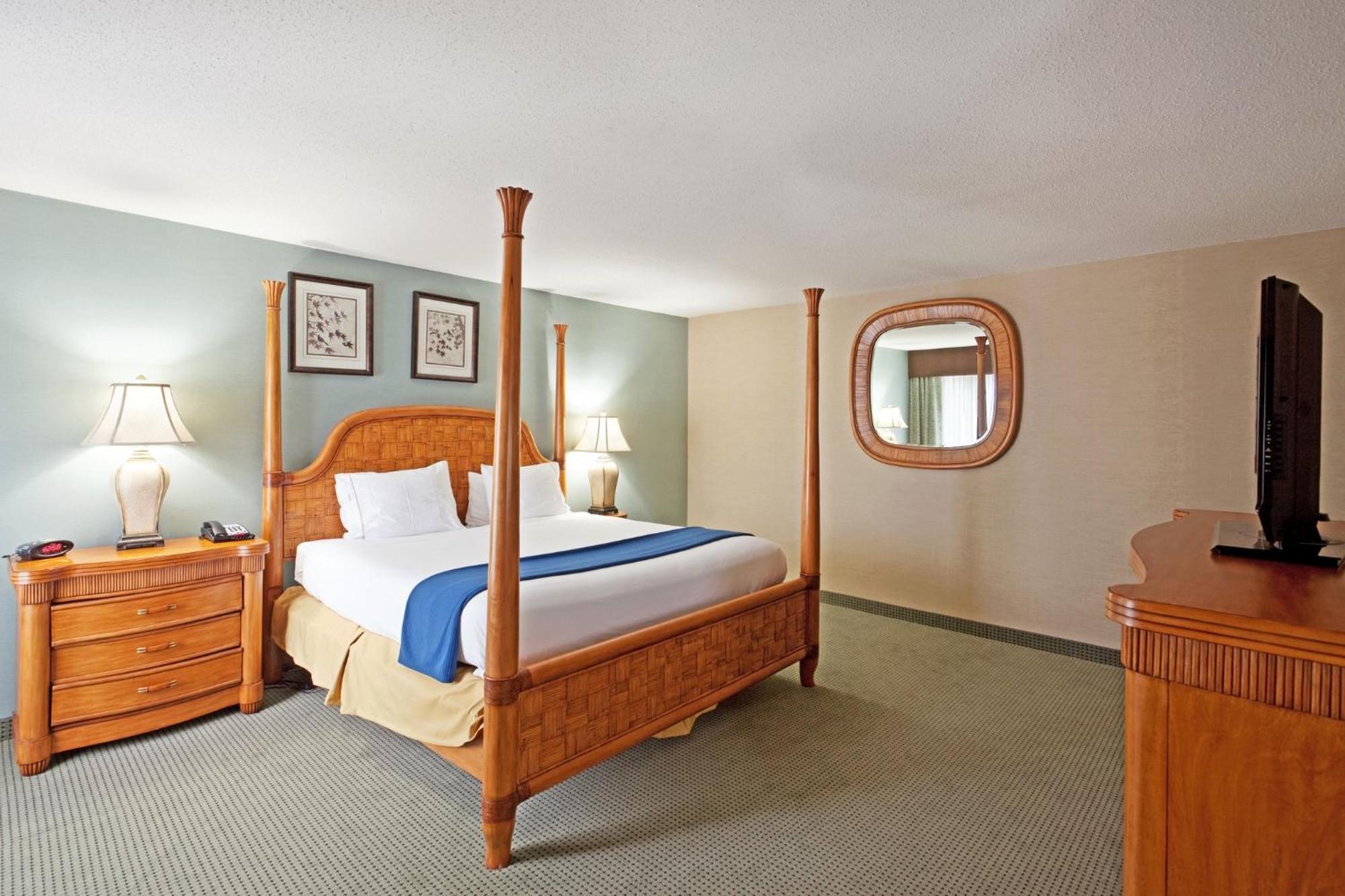 Holiday Inn Express And Suites Meriden By Ihg Esterno foto