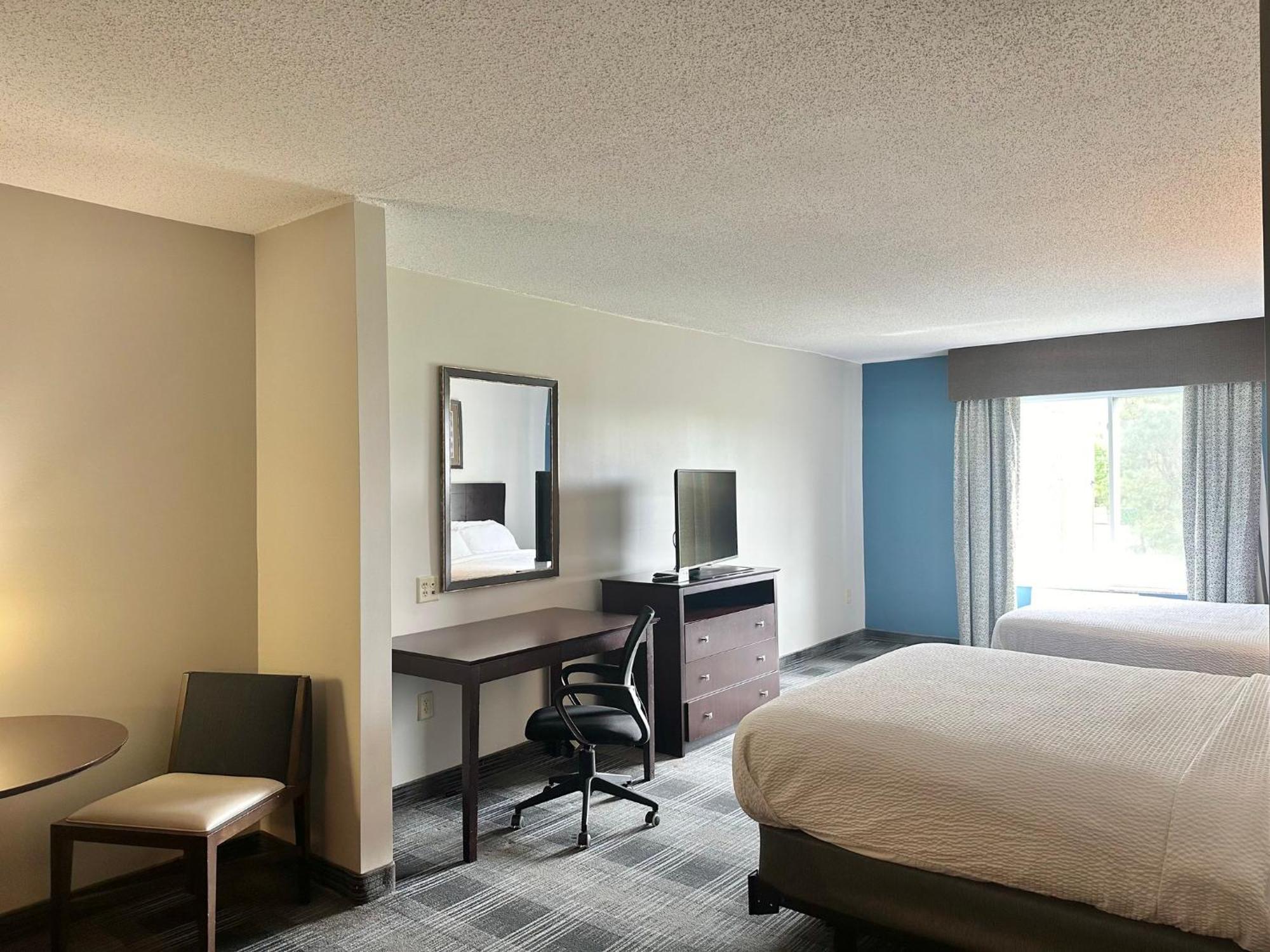 Holiday Inn Express And Suites Meriden By Ihg Esterno foto