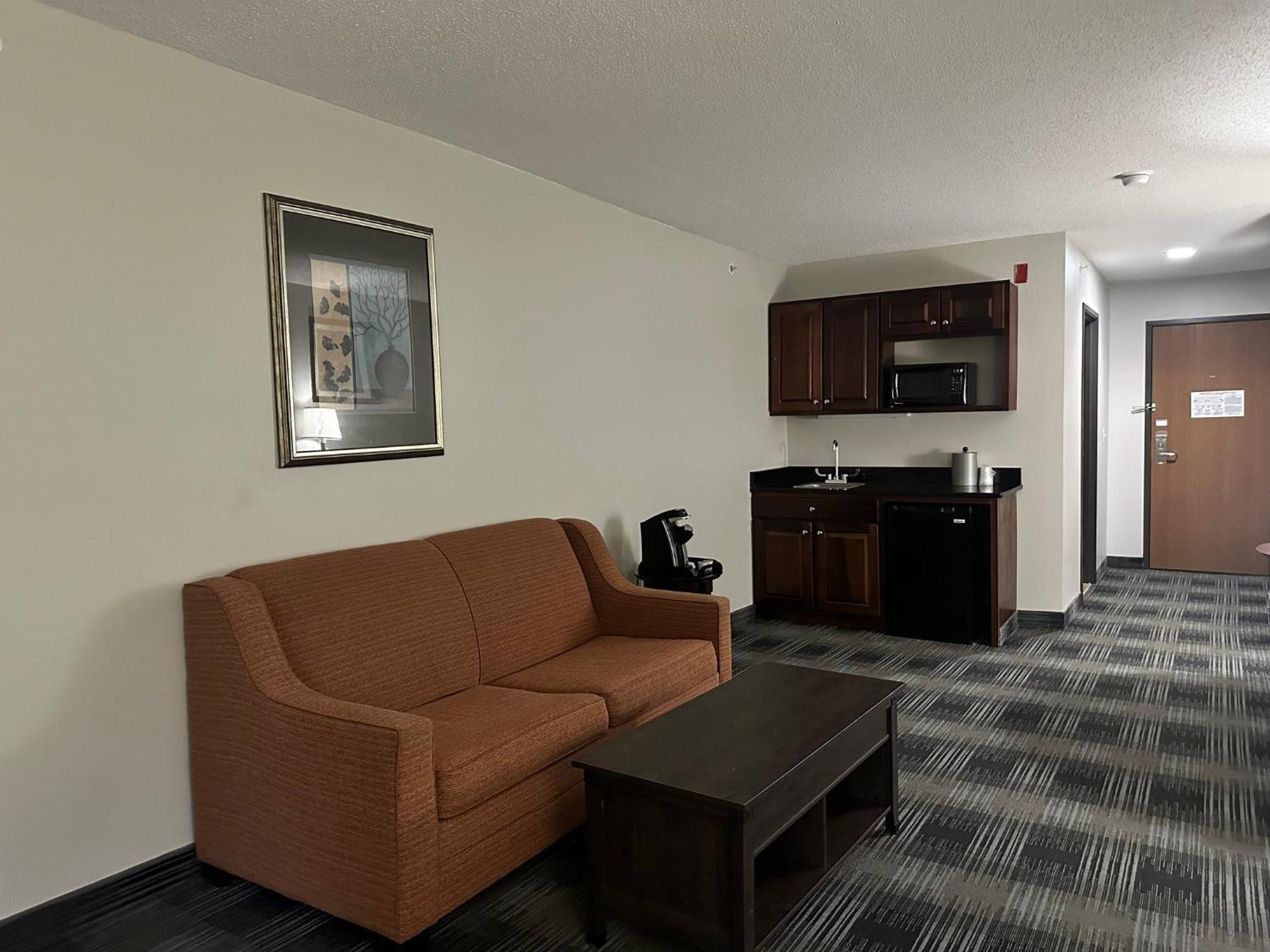 Holiday Inn Express And Suites Meriden By Ihg Esterno foto