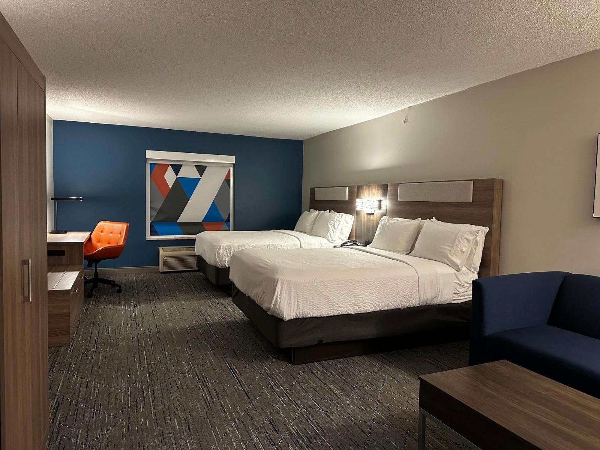 Holiday Inn Express And Suites Meriden By Ihg Esterno foto